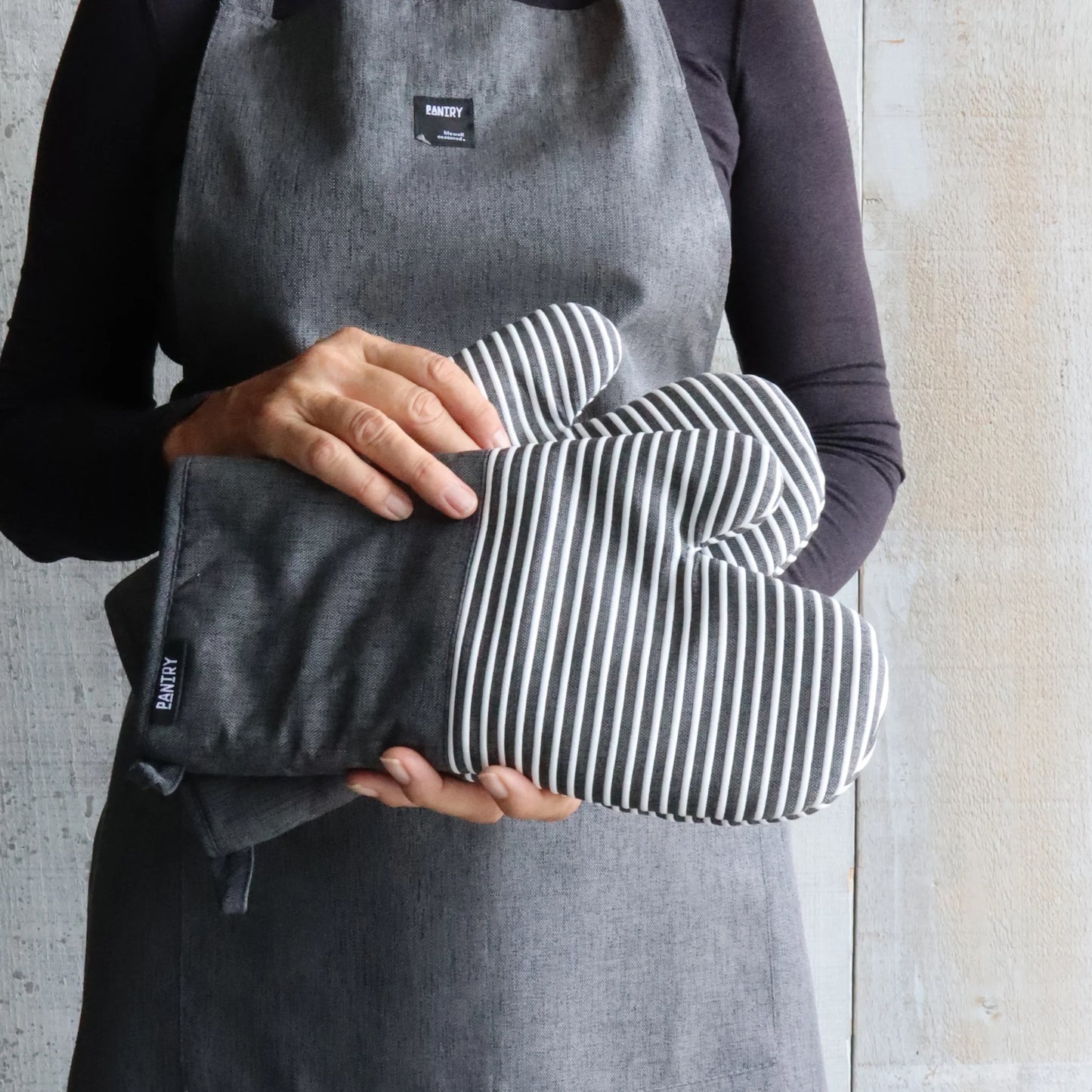 Chambray Oven Mitts