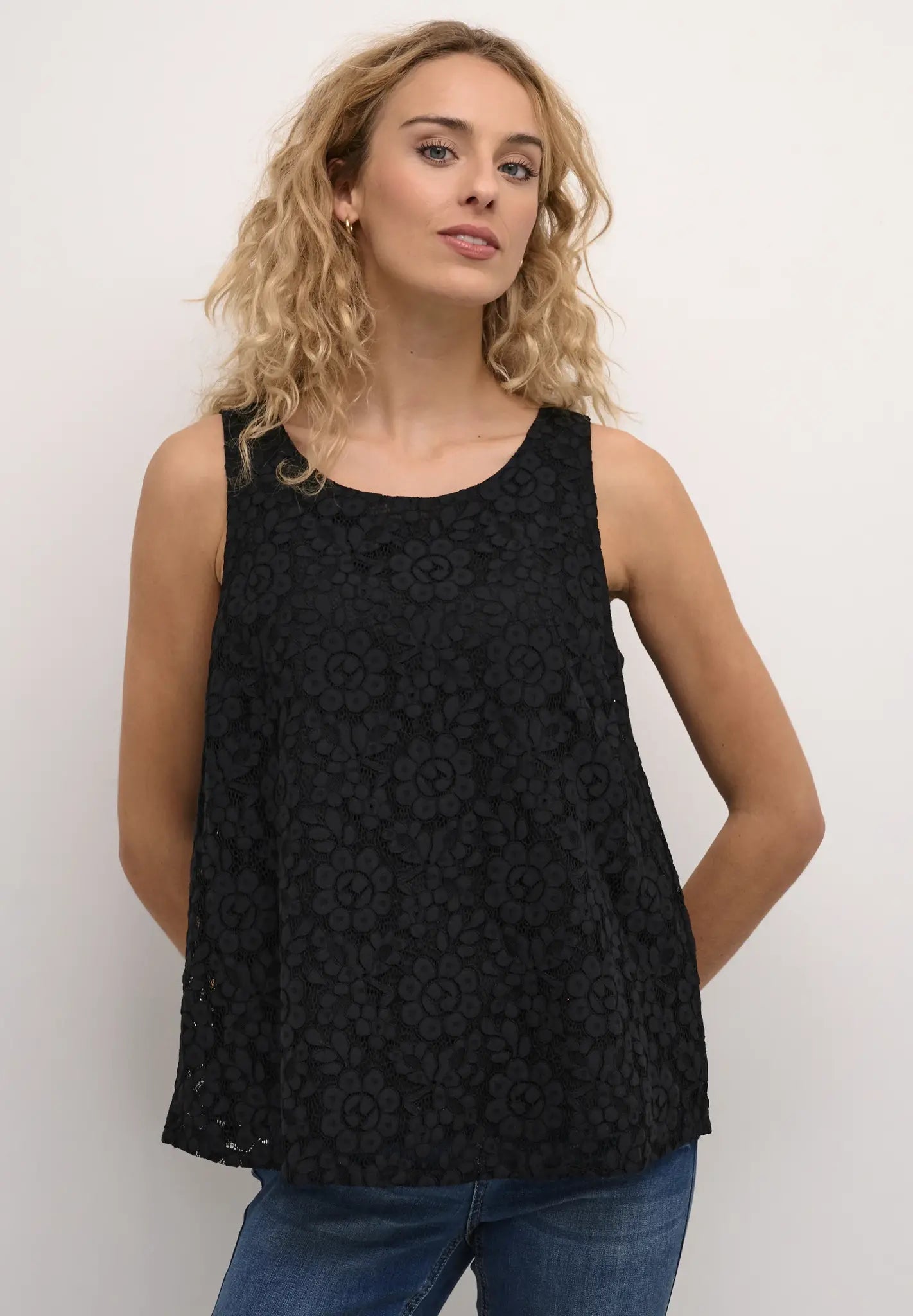 ebana-lace-blouse