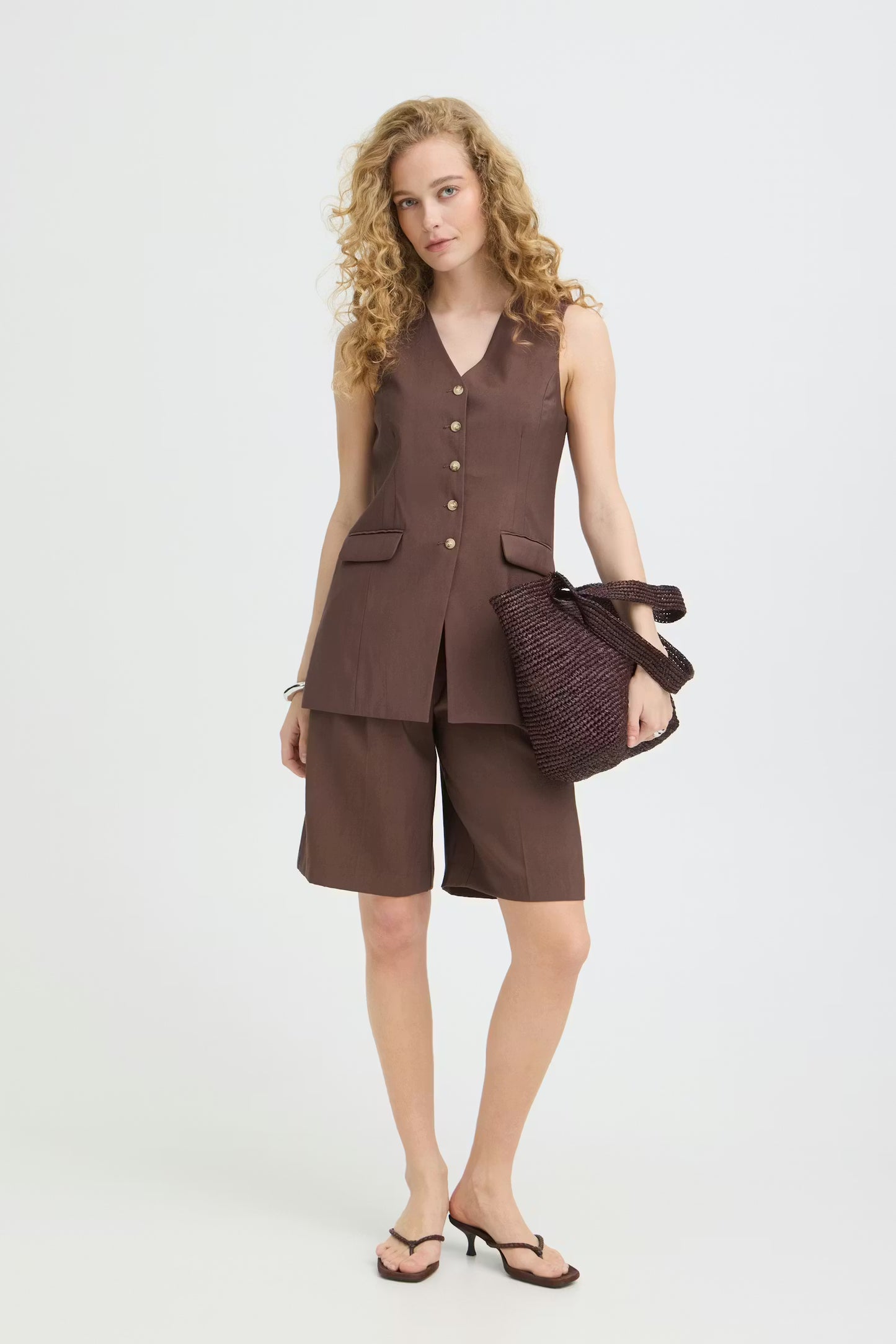 Essie Vest