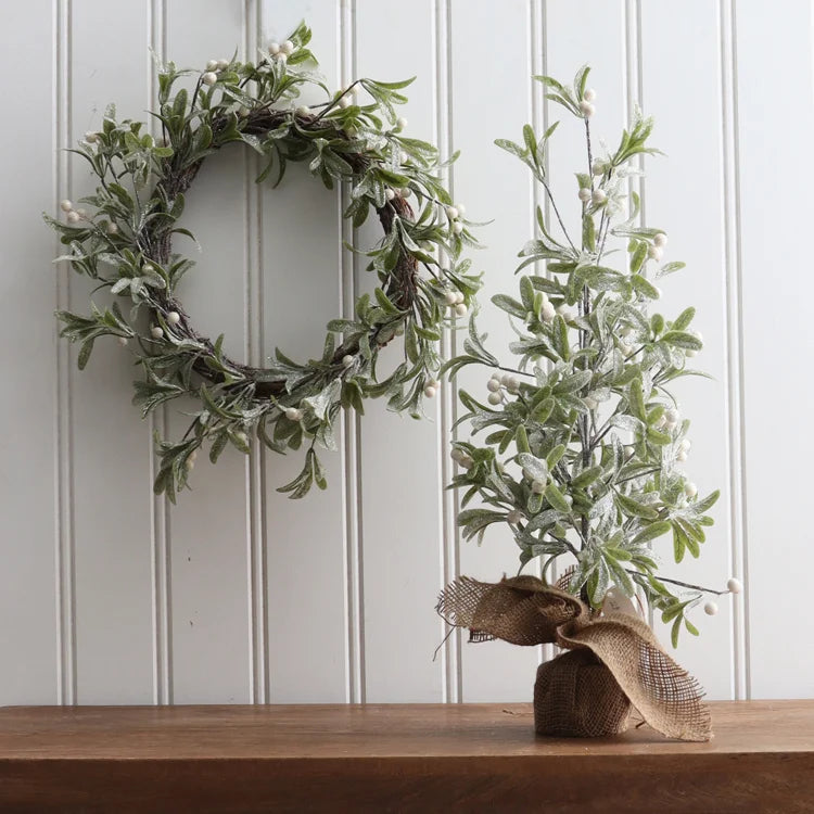 Merry Mistletoe Tree