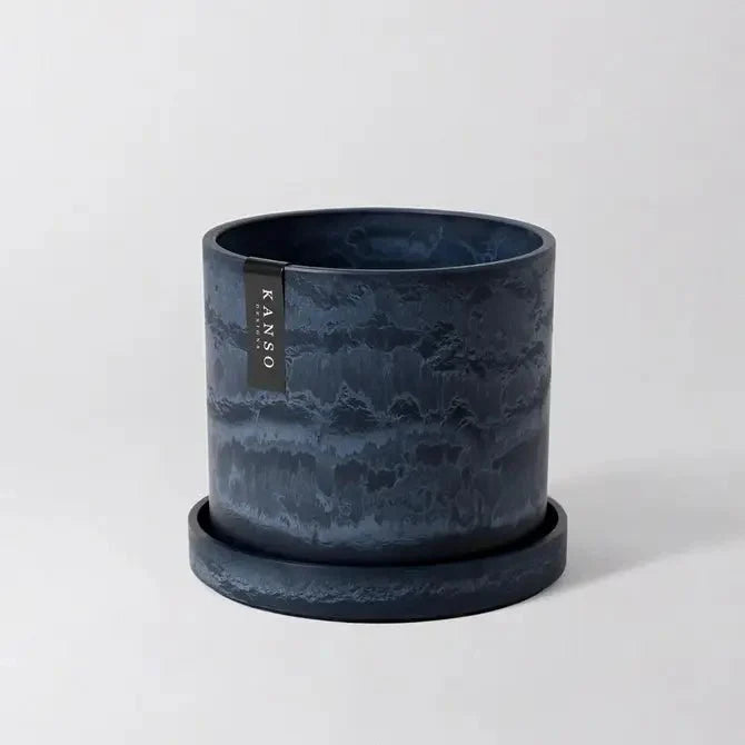 7-navy-blue-pot-w-saucer