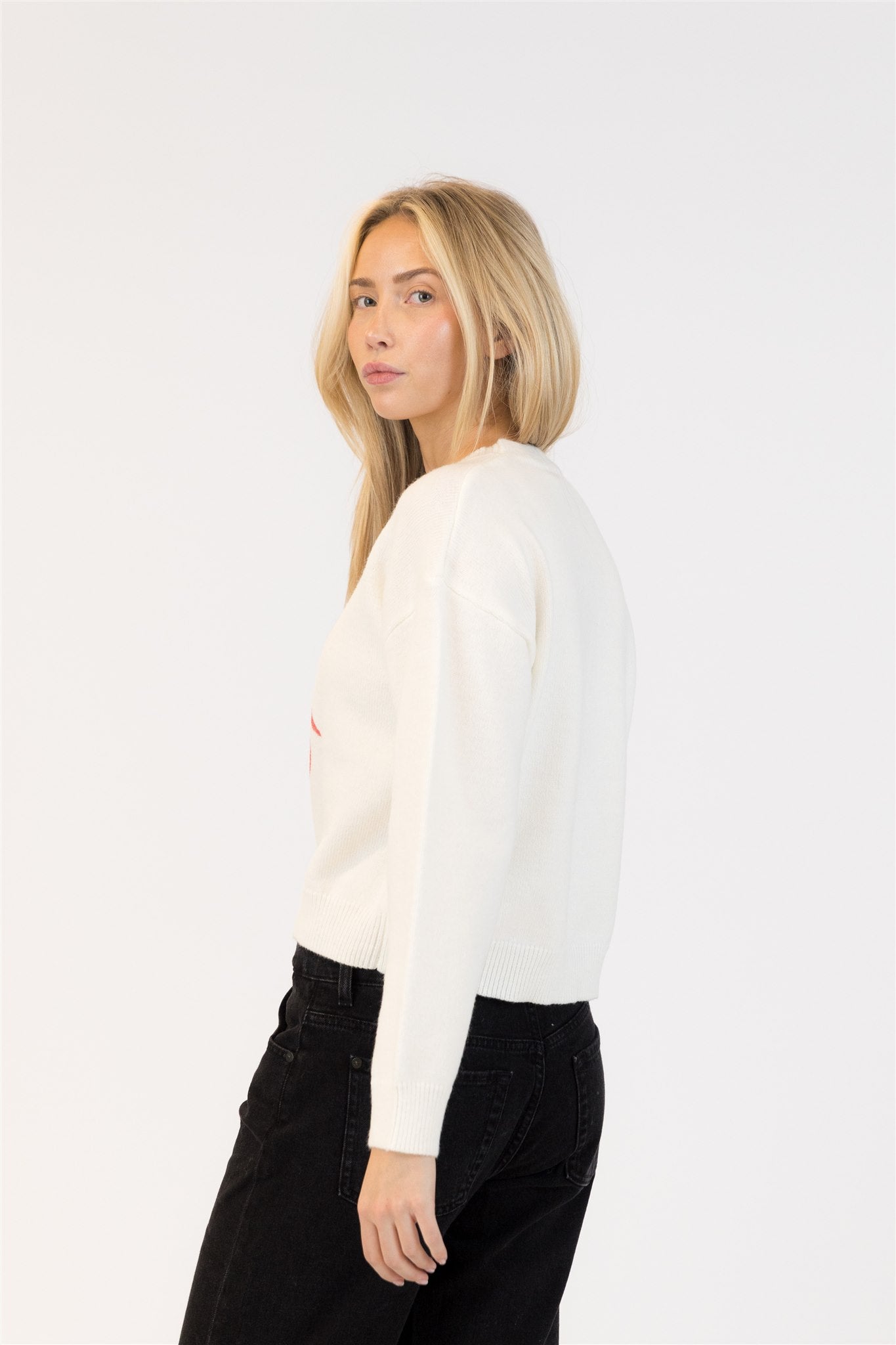Avery Cherry Pullover