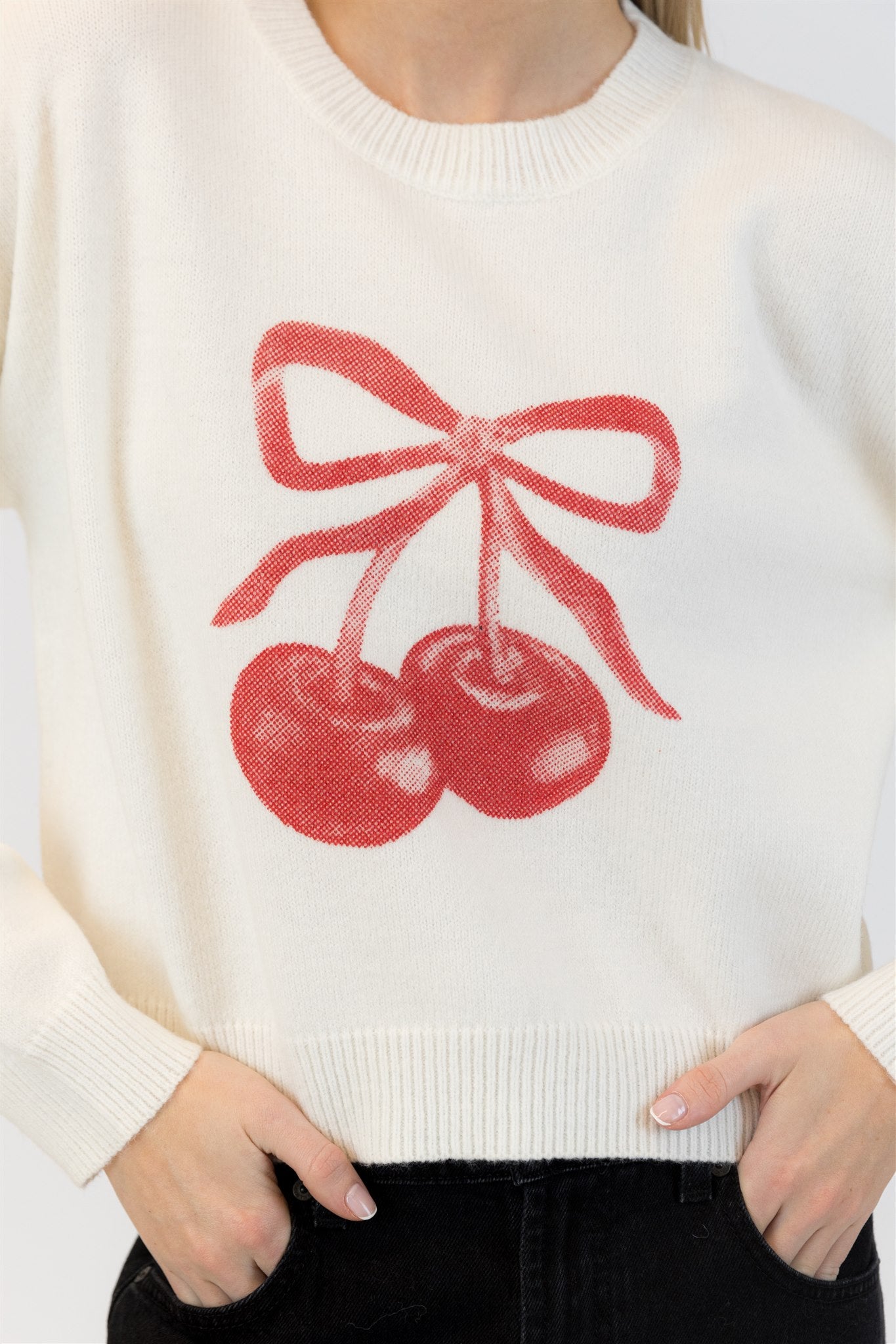 Avery Cherry Pullover