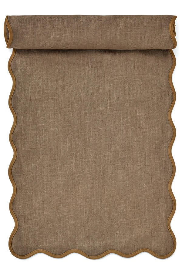 Scalloped Table Runner