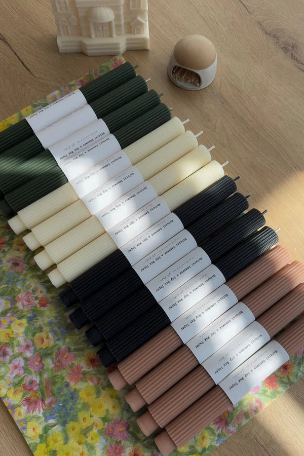 Ribbed Thick Taper - Beeswax & Soy