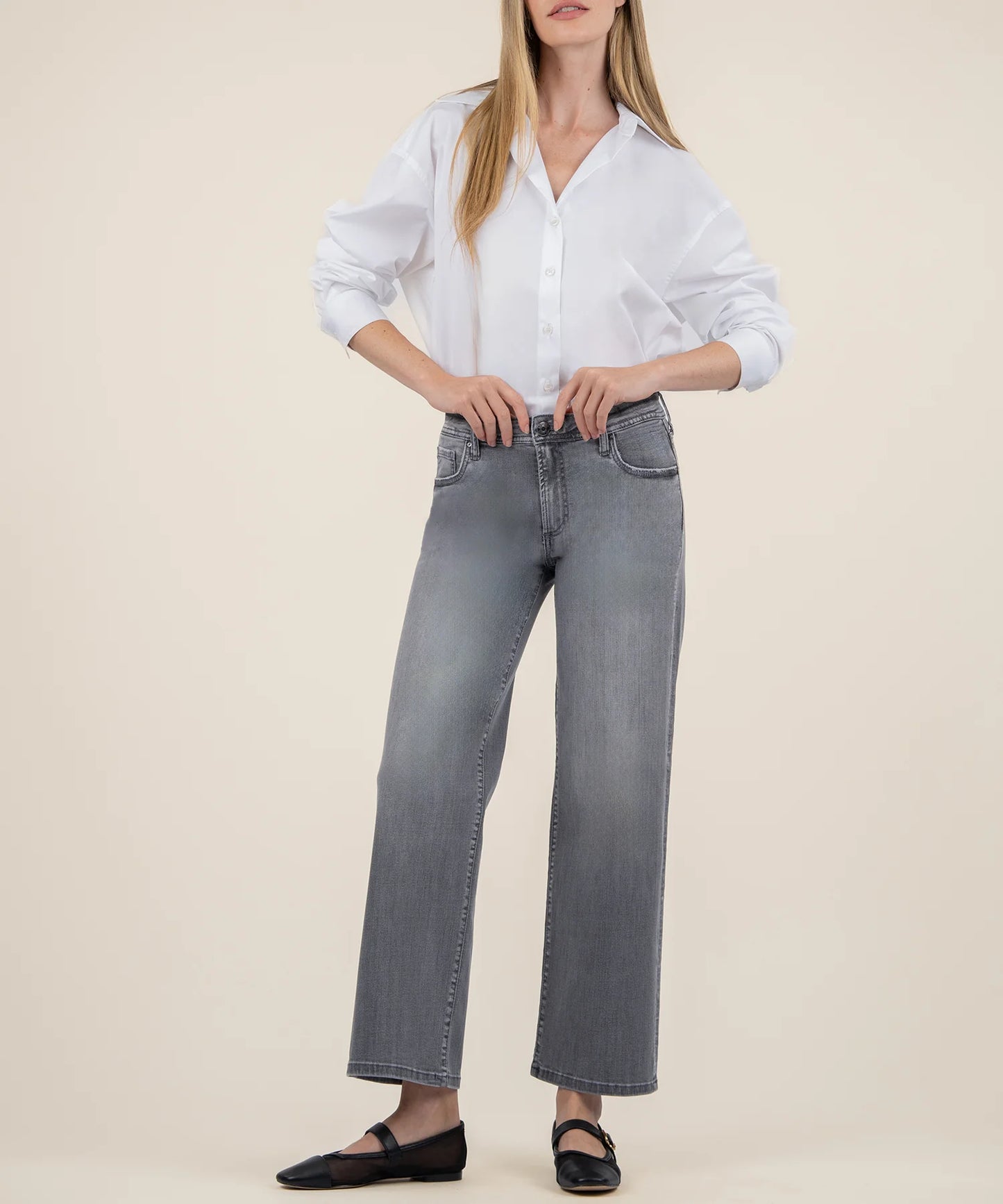 Charlotte Mid Rise Straight Leg