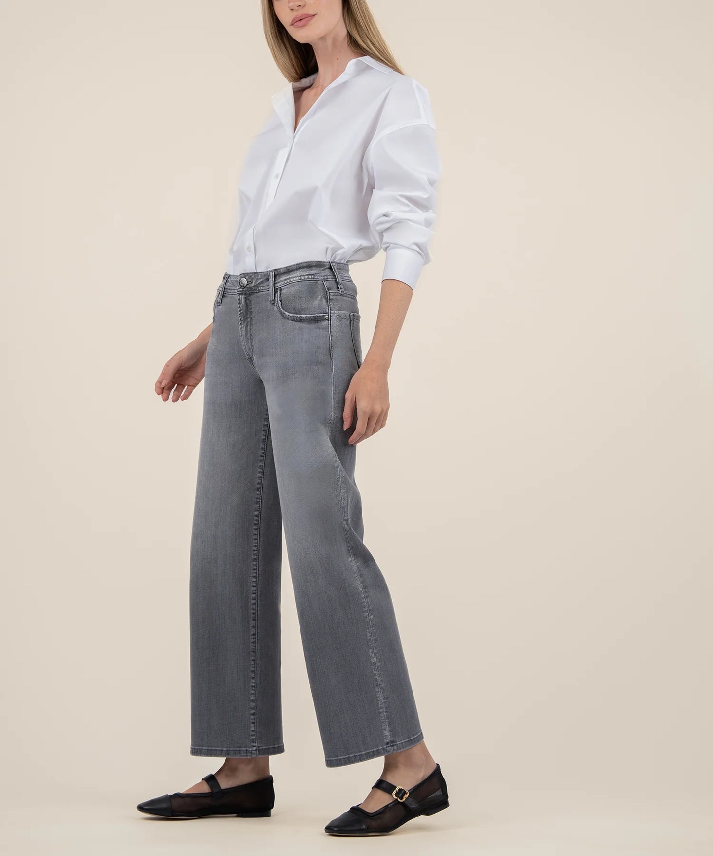 Charlotte Mid Rise Straight Leg