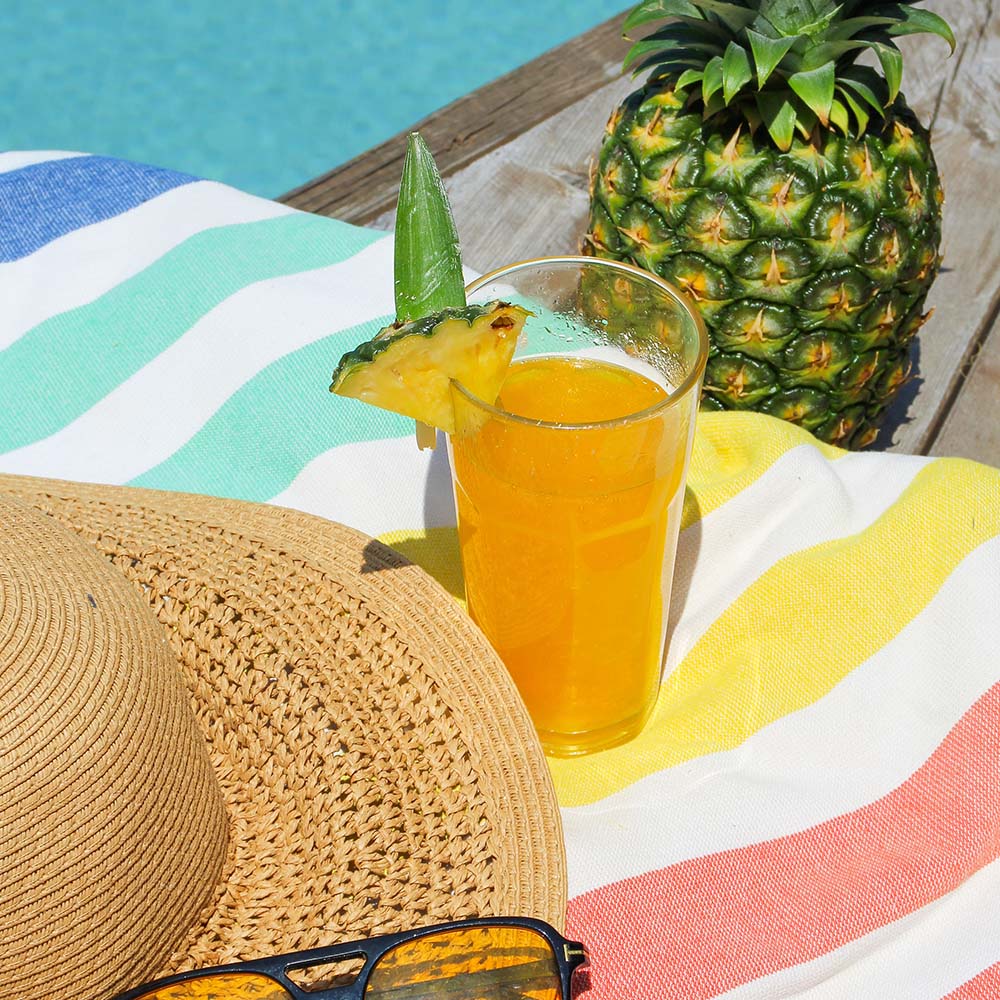 Pina Colada Cocktail Bomb