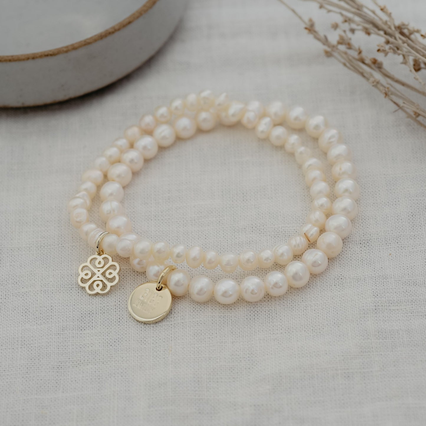 Pearly Stack Em Bracelet - Gold/White Pearl