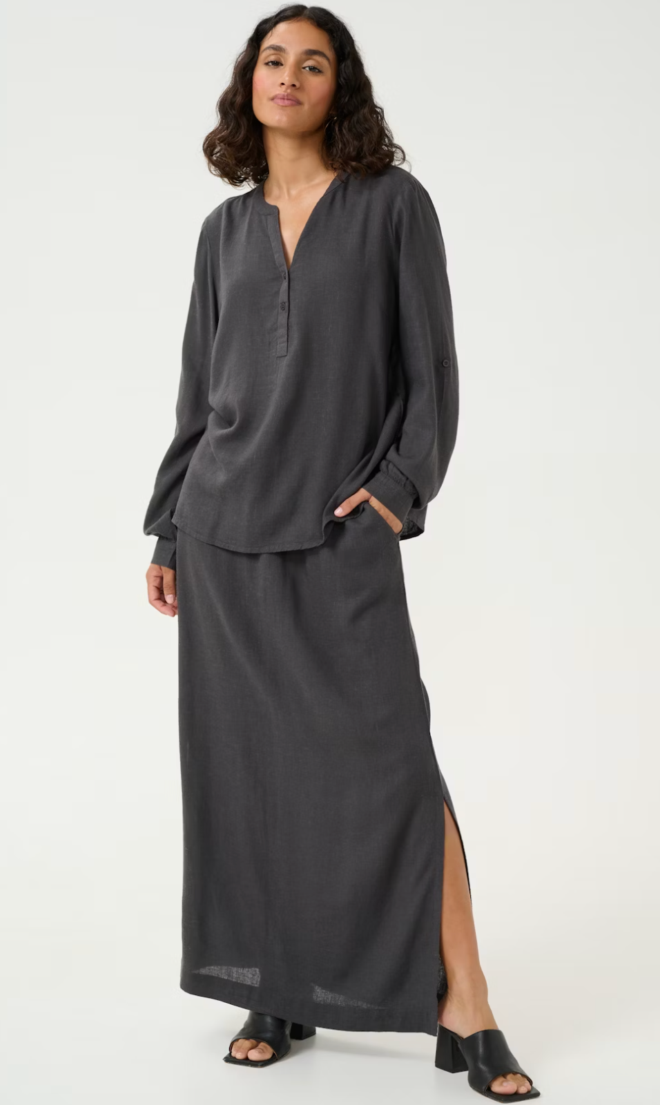 Milia Skirt