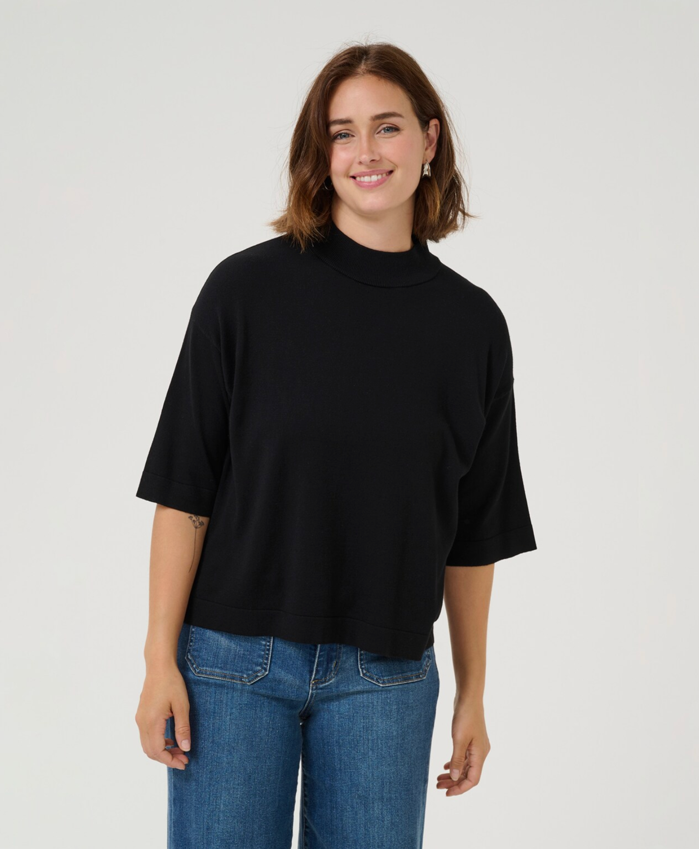 Lizza Mockneck
