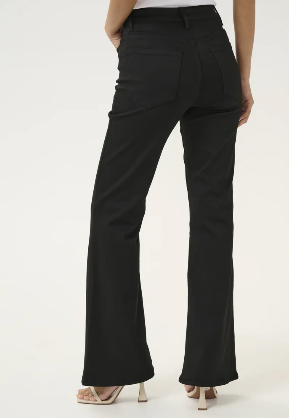 Dima Flared Jeans