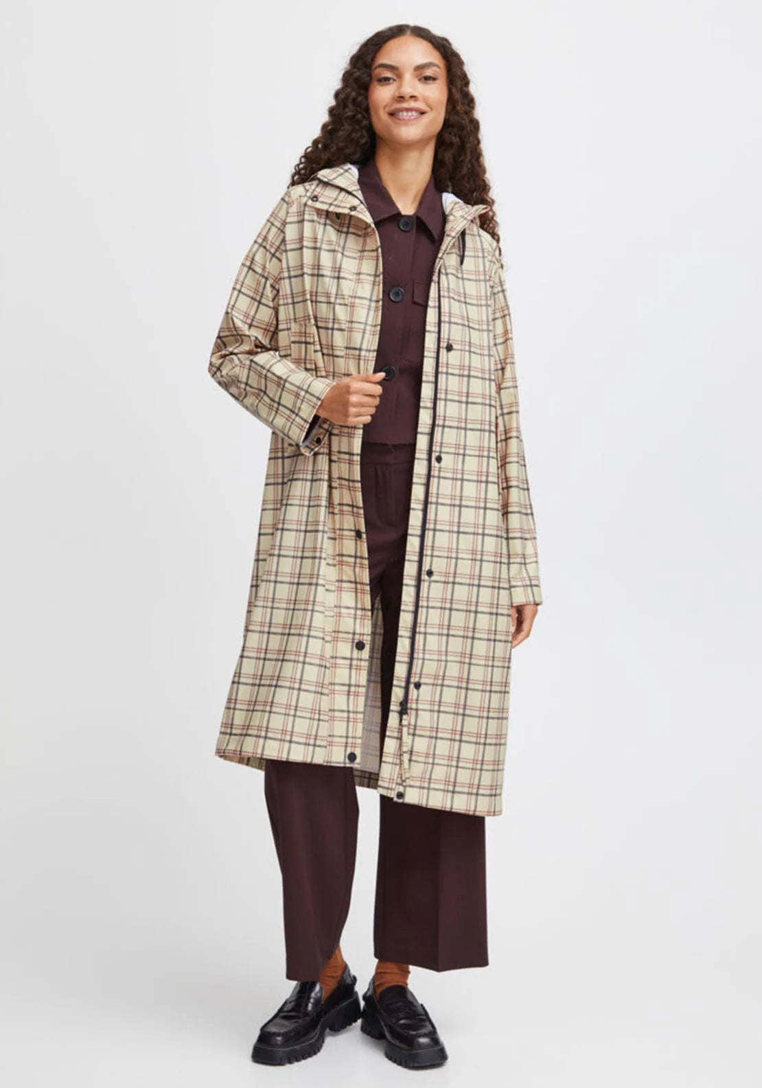 avan-check-coat