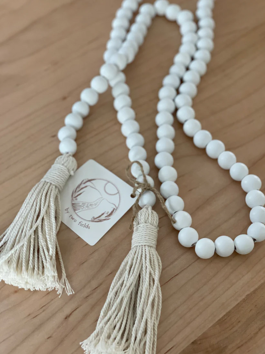 white-wood-bead-garland-58