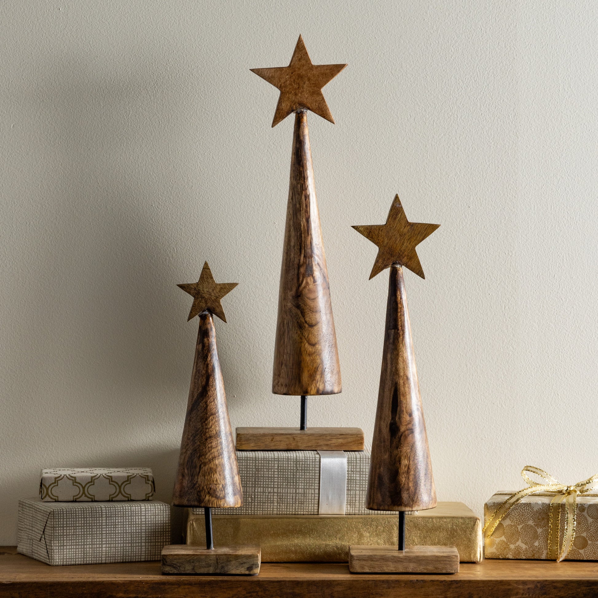 small-wood-tree-decor