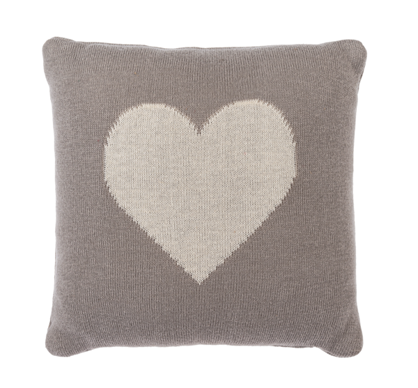 white-heart-pillow-10x10