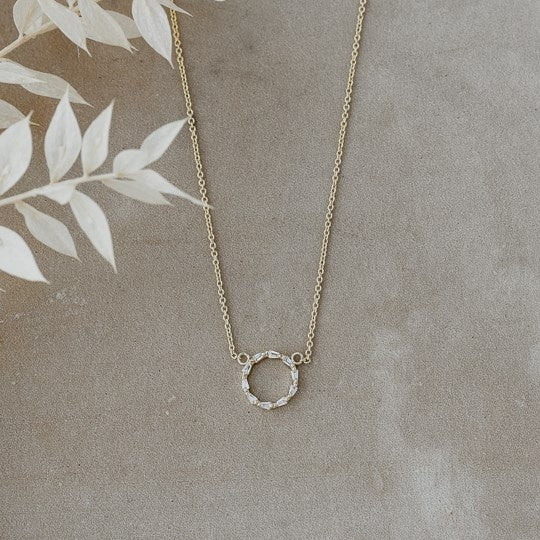 kin-necklace