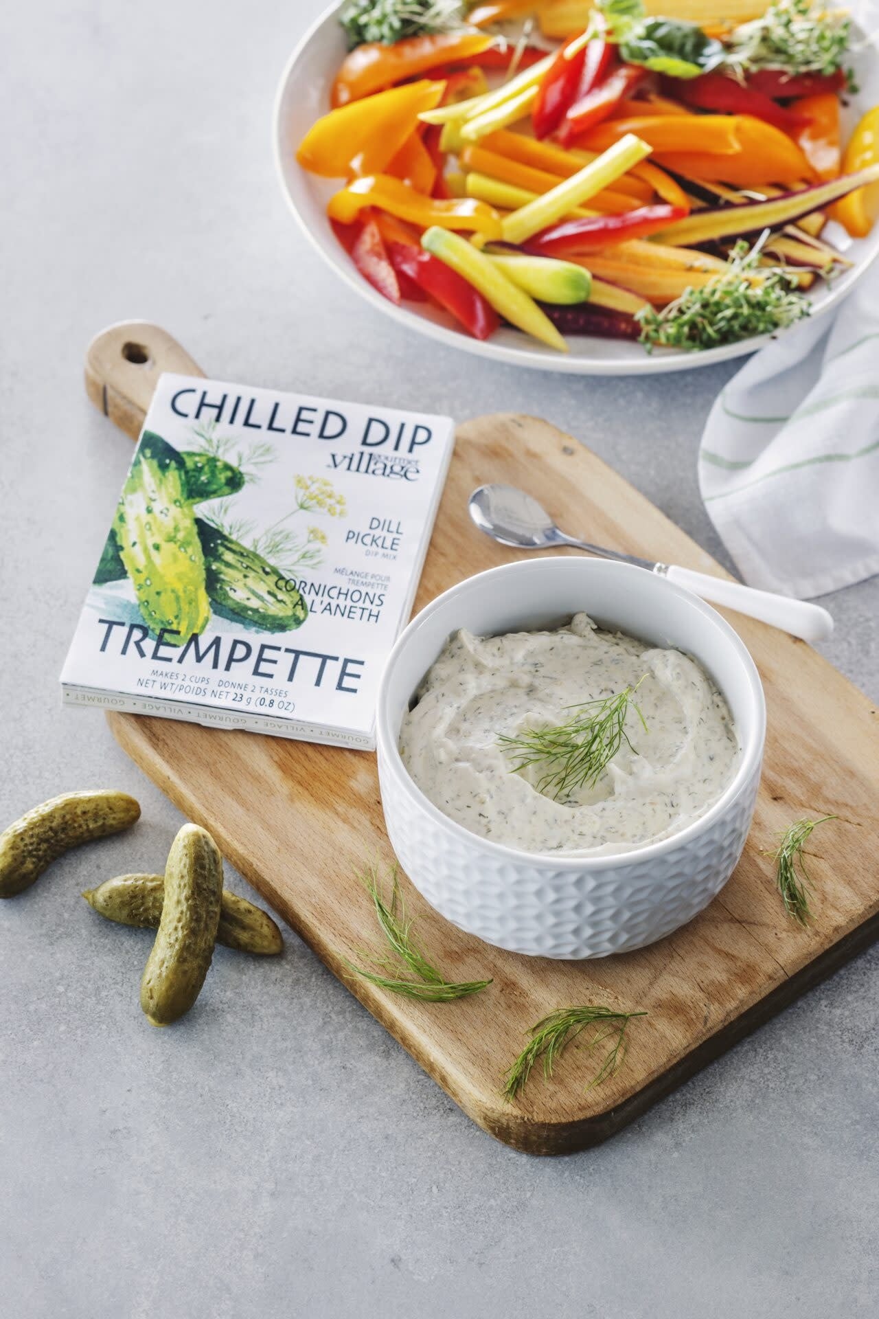 dill-pickle-dip