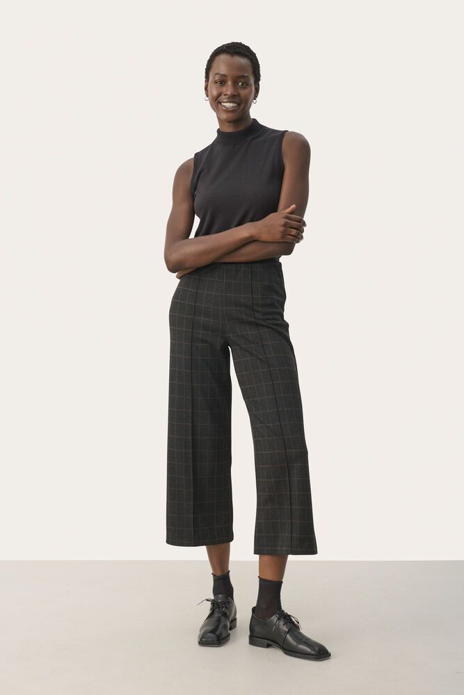 Ilisan Cropped Pant