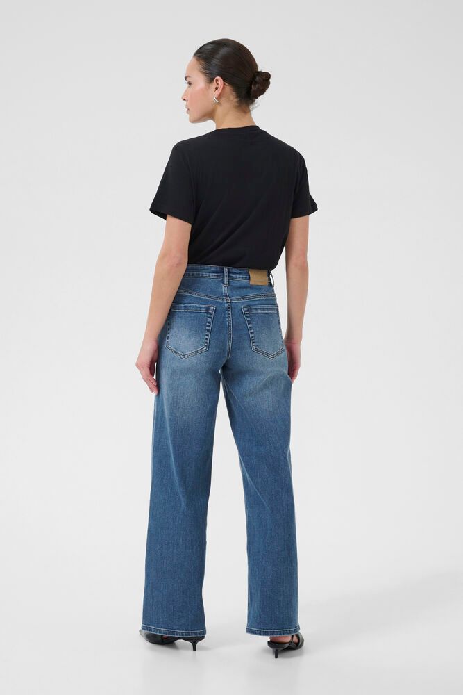 Brook Jean