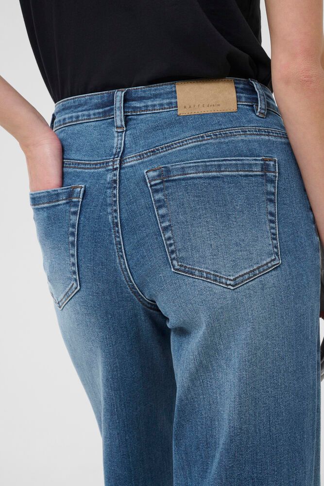 Brook Jean