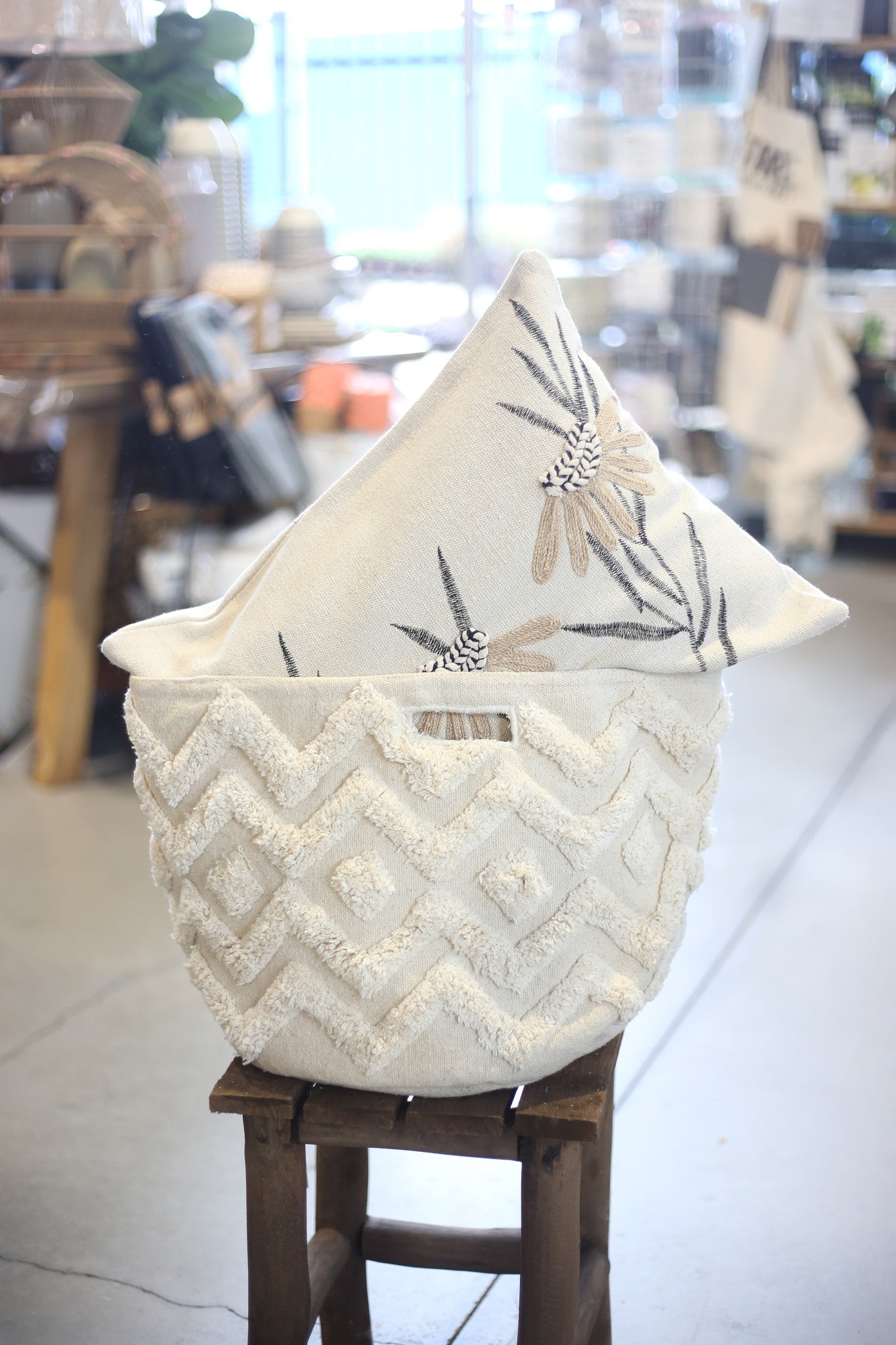 tufted-canvas-bin-natural-large