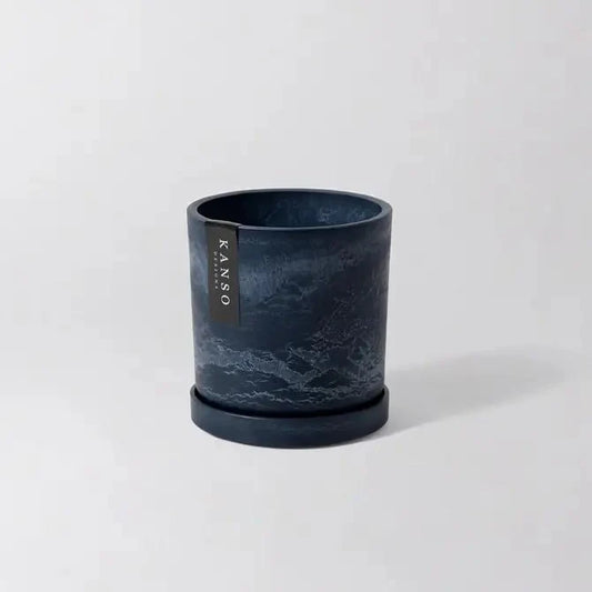 4-navy-planter-w-saucer