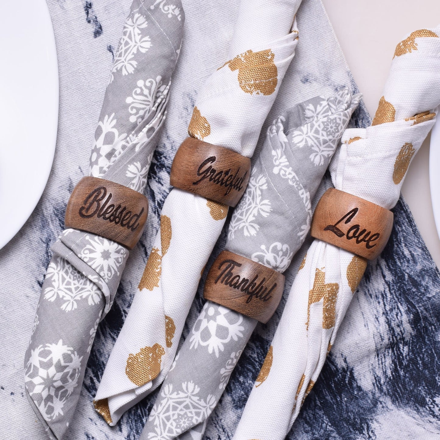 grateful-wooden-napkin-ring