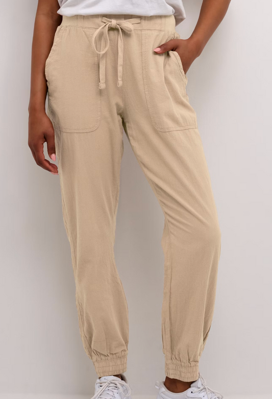 naya-jogger