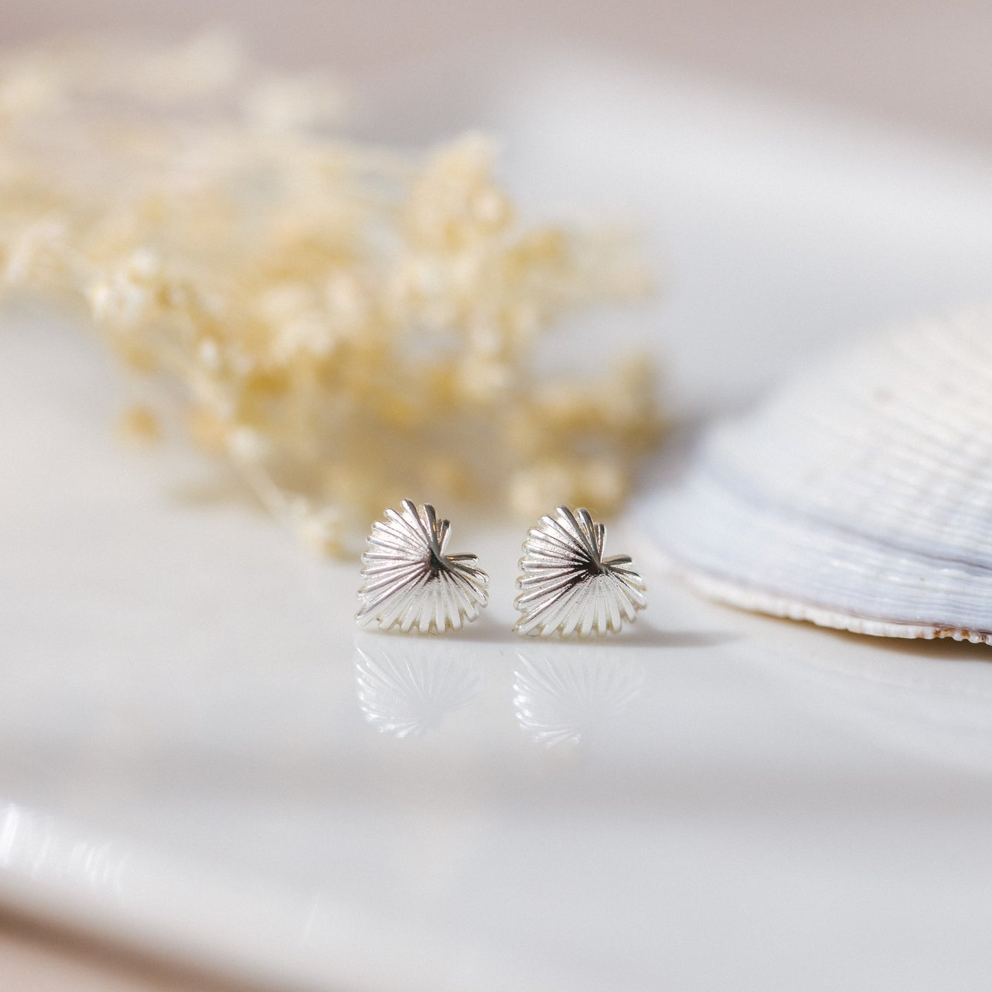 seashell-hearts-studs