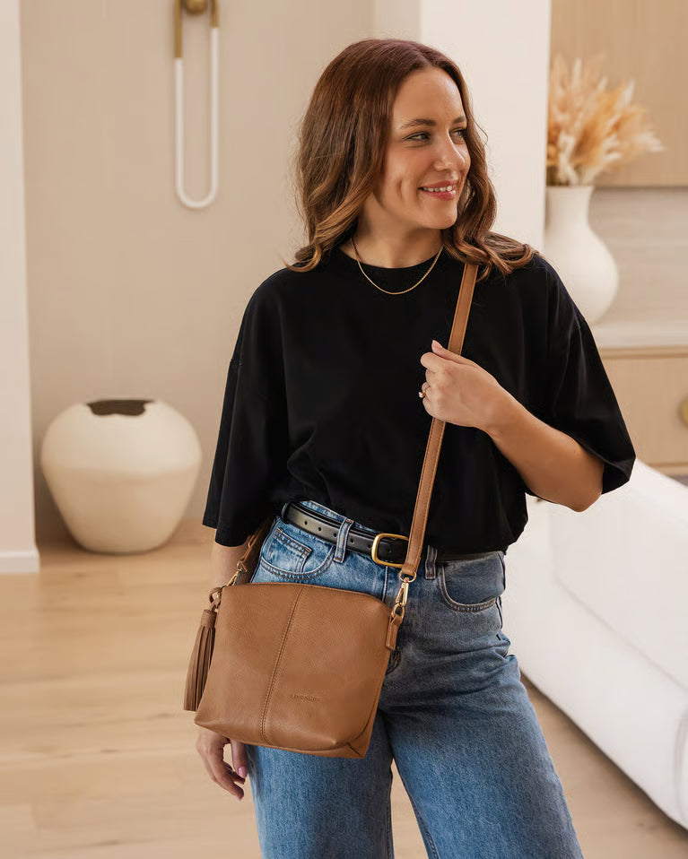 Kasey Crossbody w/Guitar Strap