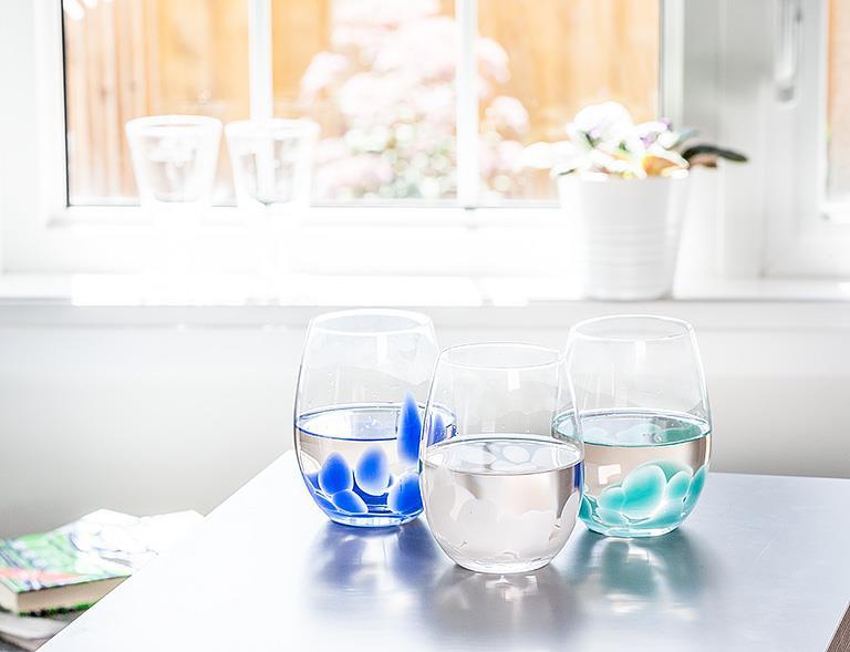 Fused Dot Stemless Wine