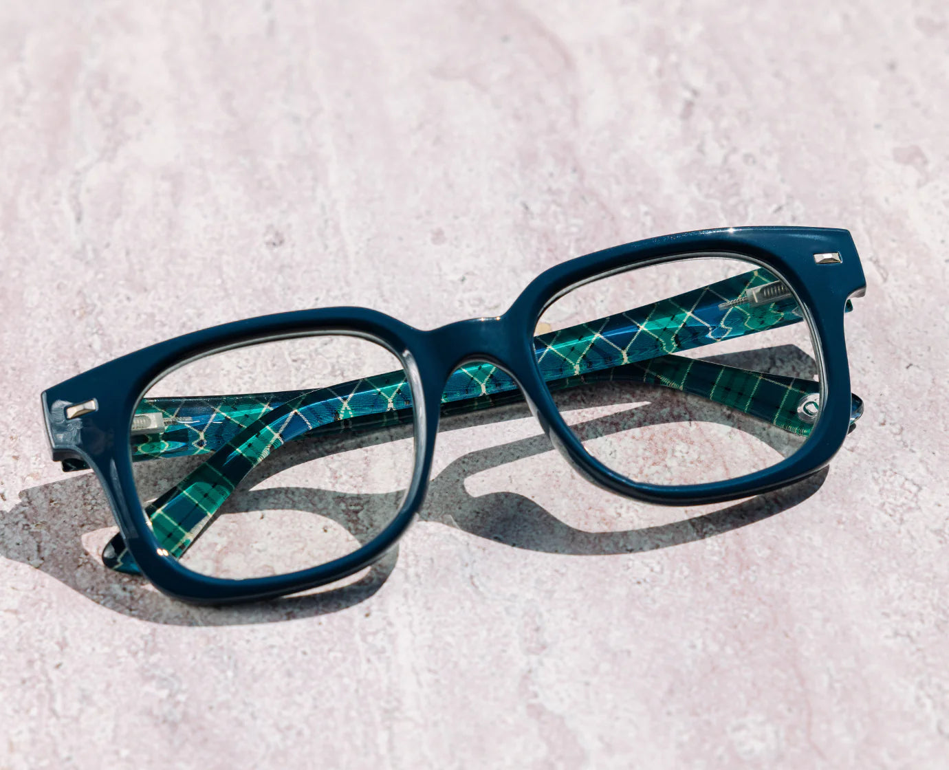 Glossary Glasses