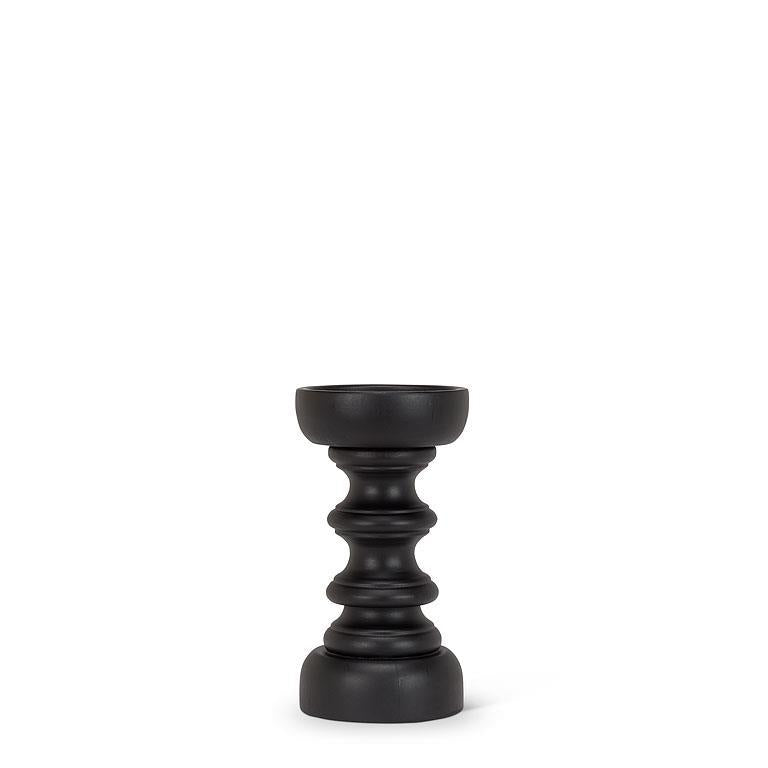 Black Pillar Holder