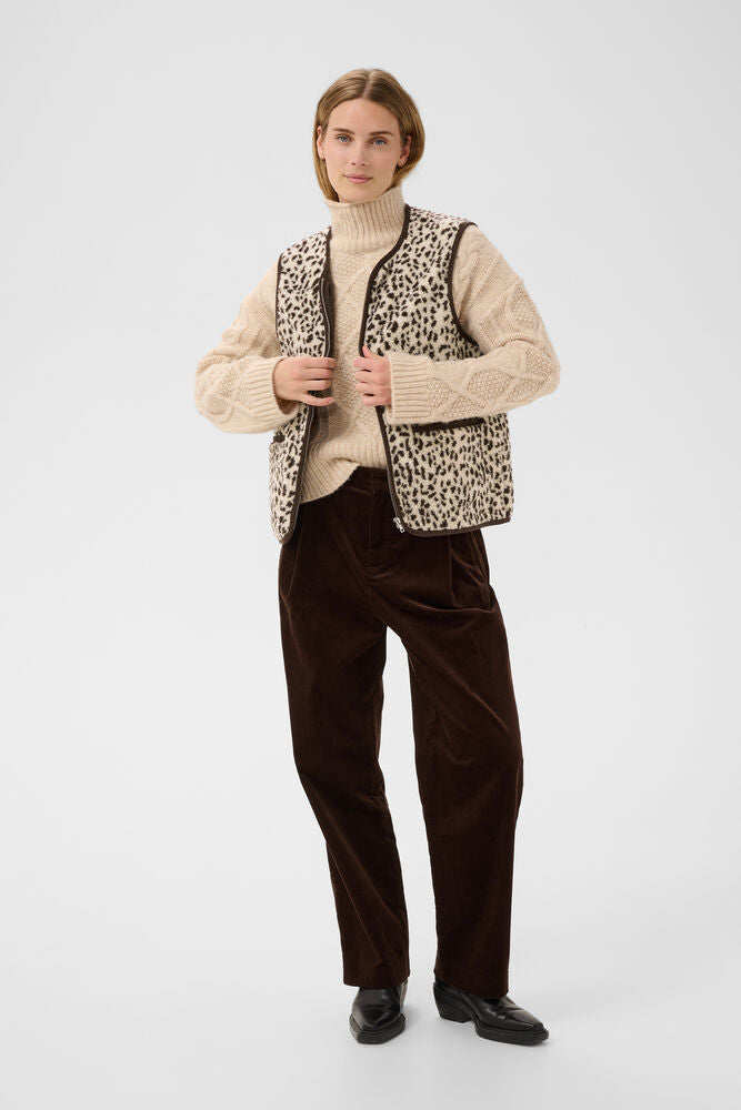 Camelie Vest