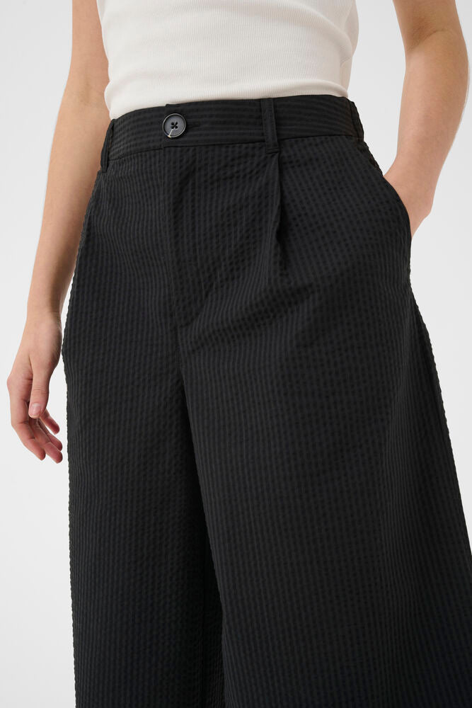 Brigitt Bermuda Short