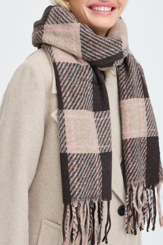 Walvia Scarf