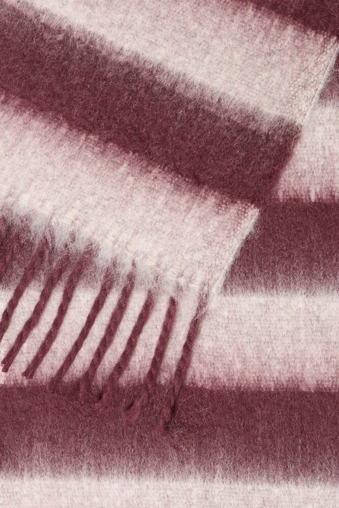 Verochka Scarf