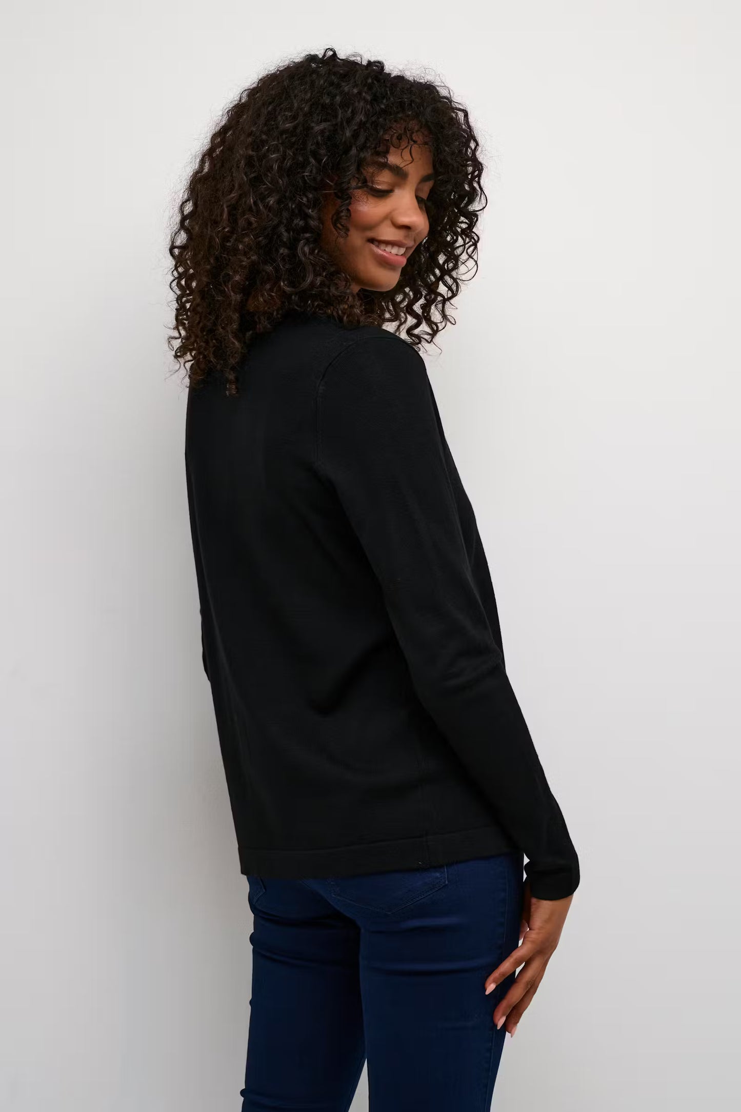 Fenia Cardigan