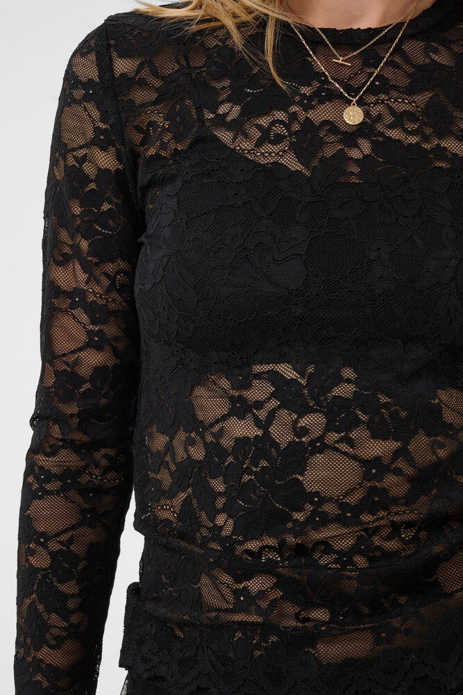 Pitia Lace Top