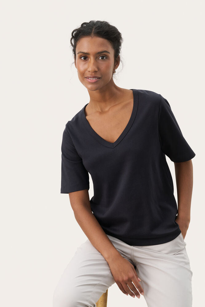 Ratansa T-Shirt