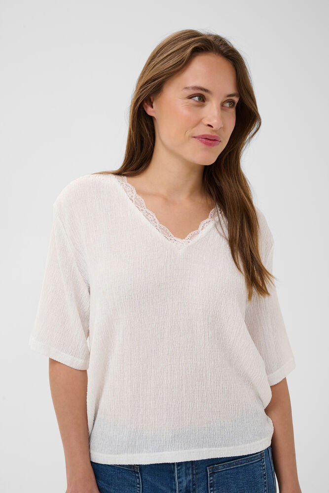 Veronia T-Shirt