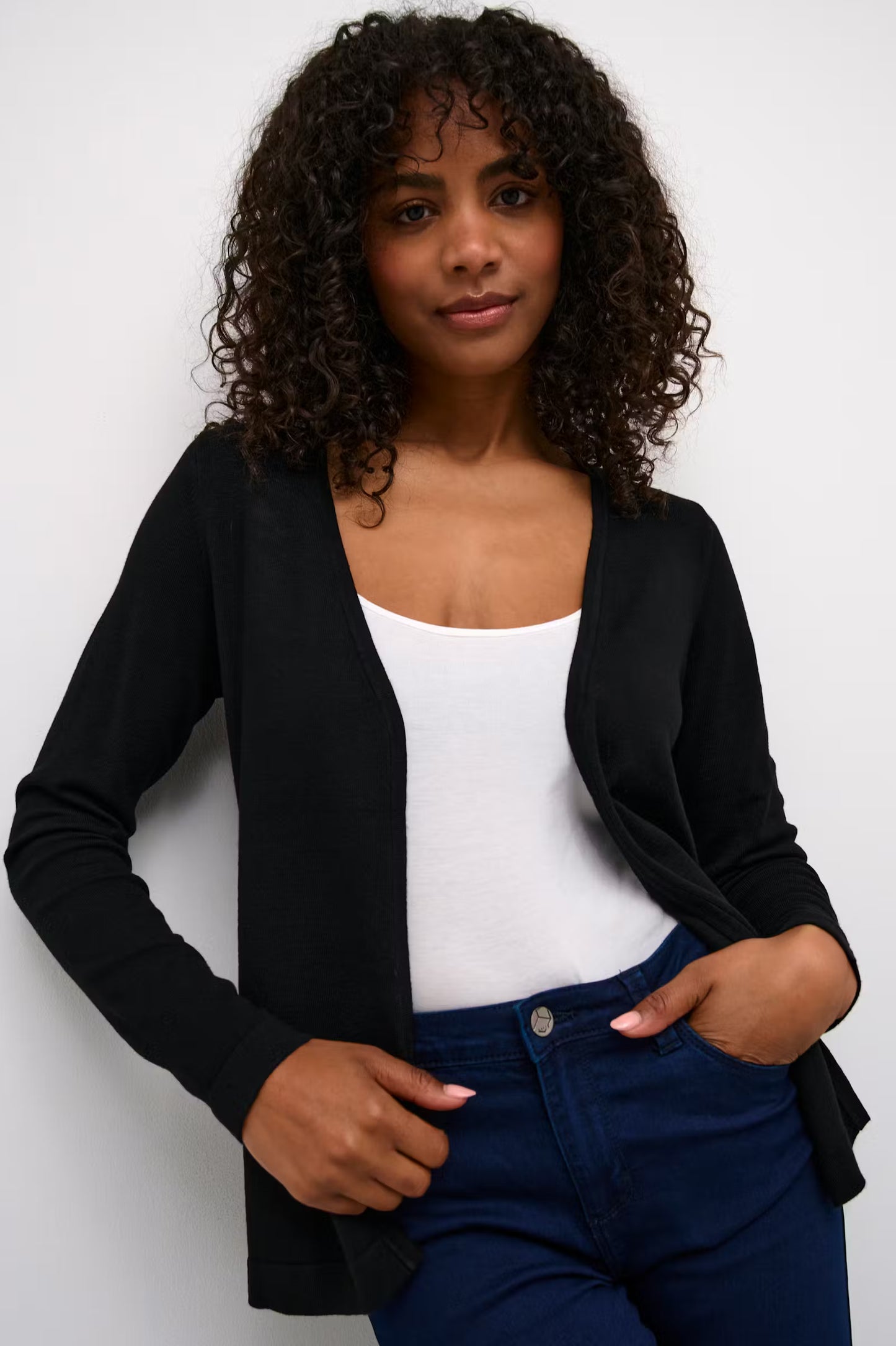 Fenia Cardigan