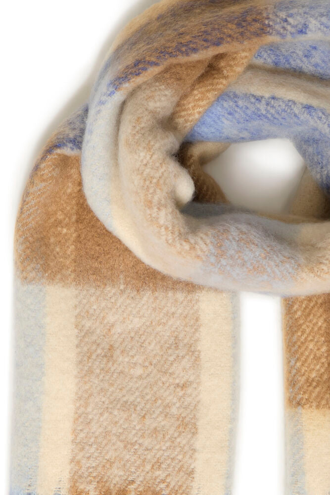 Wibke Scarf