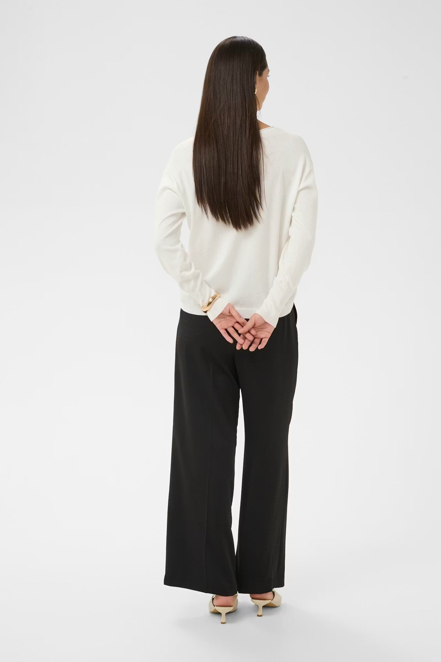 Lizza V Neck Top