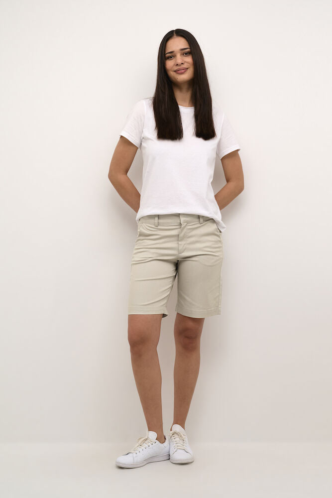Lea Short