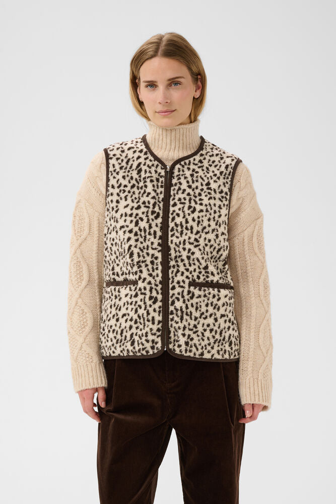 Camelie Vest