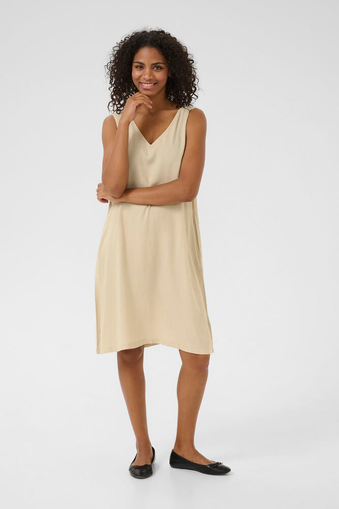 Milia Sleeveless Dress