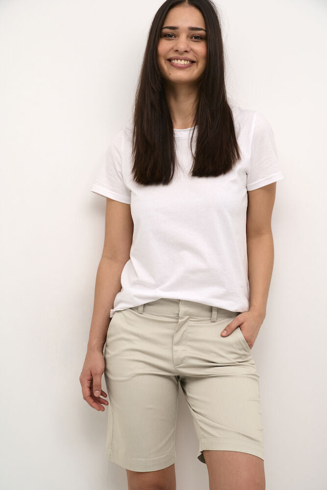 Lea Short