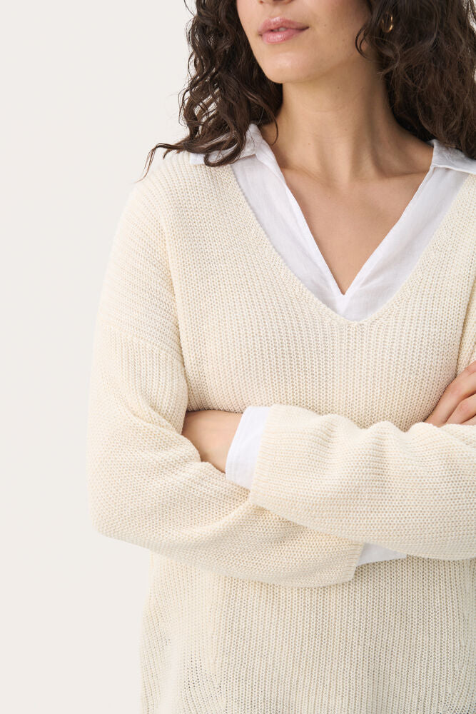 Etrona Sweater